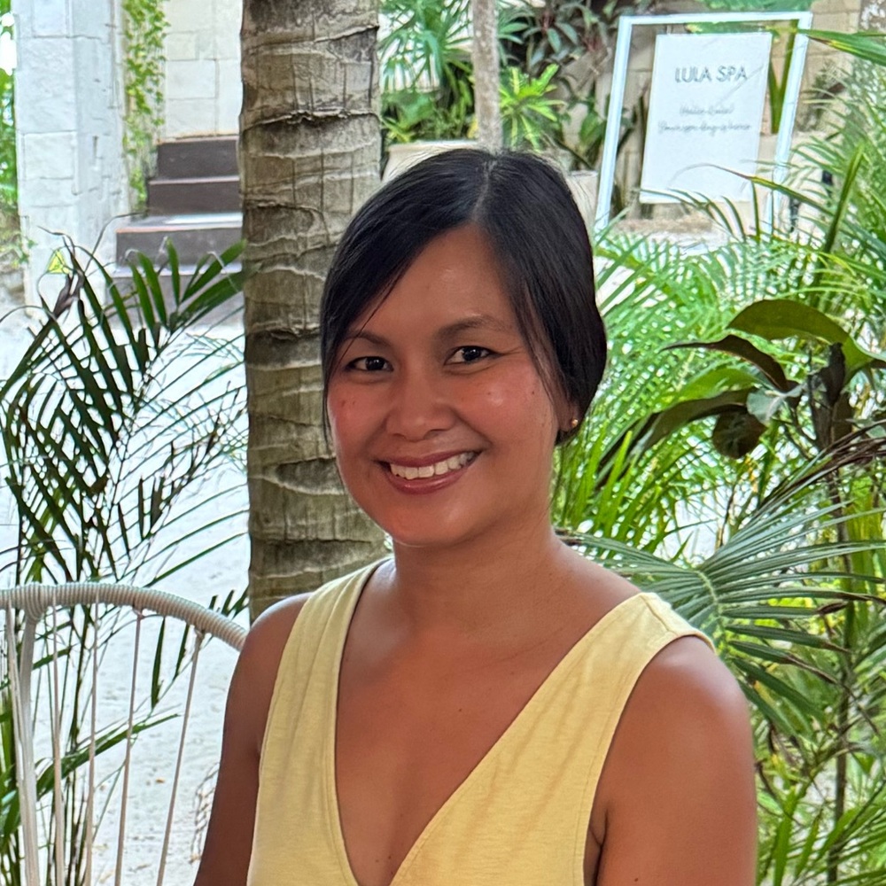 Meet your Posher, Jennifer